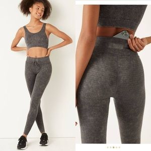 Victoria secret pink active set